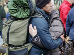 Госдума предложила возмещать мобилизованным затраты на бронежилеты и лекарства
